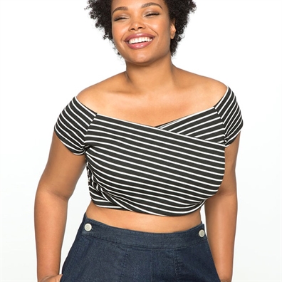 Những mẫu áo croptop giúp nàng béo trông thật gầy, luôn trẻ trung Nhung mau ao croptop giup nang beo trong that gay, luon tre trung