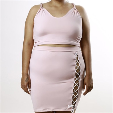 Những mẫu áo croptop giúp nàng béo trông thật gầy, luôn trẻ trung Nhung mau ao croptop giup nang beo trong that gay, luon tre trung