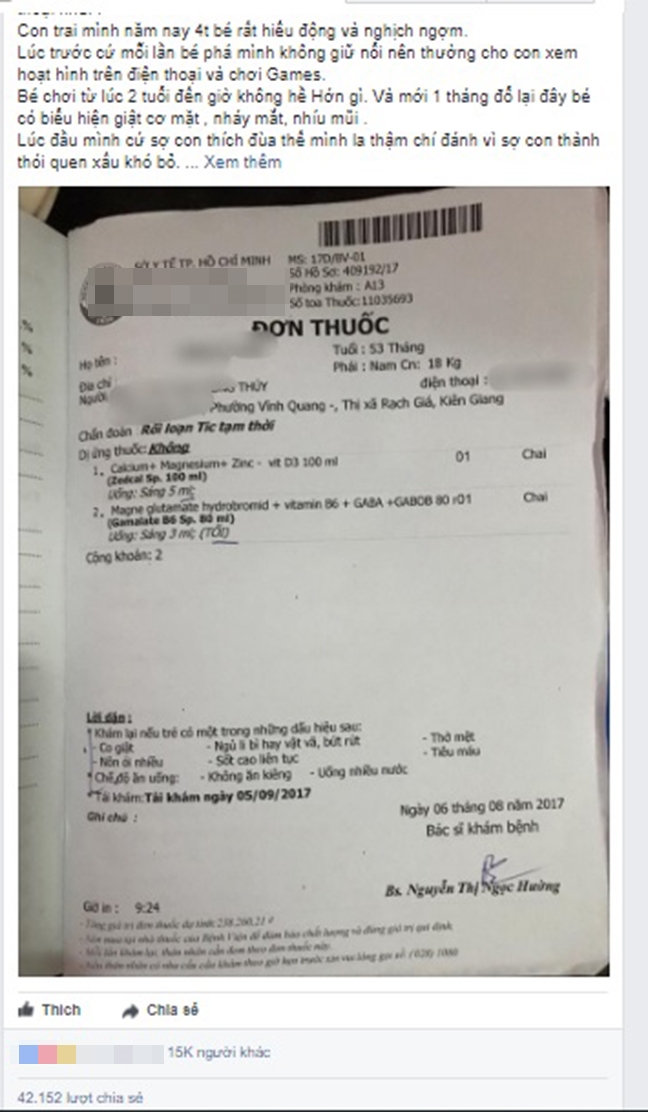 Bé trai bị giật cơ mặt, nôn ói nghi do chơi điện thoại, iPad quá nhiều Be trai bi giat co mat, non oi nghi do choi dien thoai, iPad qua nhieu