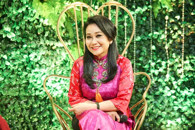 Nghệ sĩ cải lương Thanh Hằng: 'Tôi mong được chết trên sân khấu' Nghe si cai luong Thanh Hang: 'Toi mong duoc chet tren san khau'