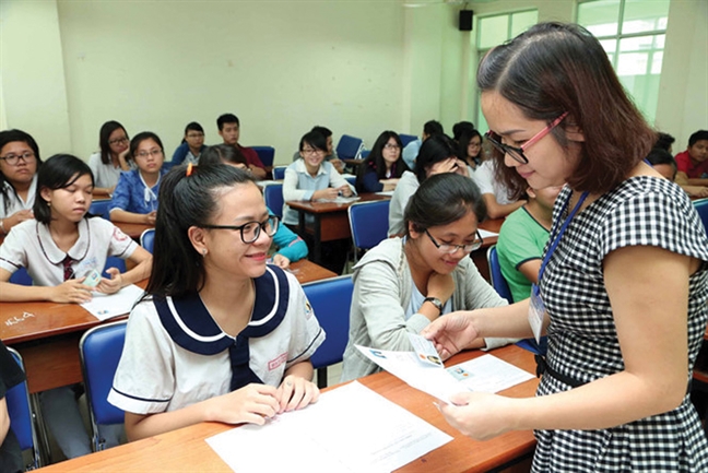 Điểm sàn cao mà đời sống người thầy vẫn thấp thì ai thèm vào Diem san cao ma doi song nguoi thay van thap thi ai them vao