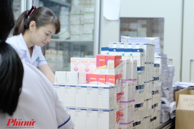 Bệnh viện Ung bướu TP.HCM khẳng định không dùng thuốc giả trị ung thư của nhóm lãnh đạo VN Pharma Benh vien Ung buou TP.HCM khang dinh khong dung thuoc gia tri ung thu cua nhom lanh dao VN Pharma
