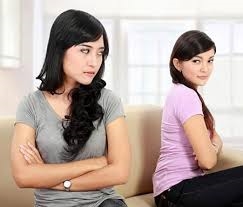 Bị em chồng đàn áp, chơi xấu, tôi muốn ra khỏi nhà chồng nhưng tiền đâu mà đi Bi em chong dan ap, choi xau, toi muon ra khoi nha chong nhung tien dau ma di