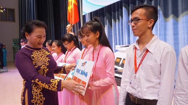 Tự chủ đại học tạo ra hướng đột phá cho giáo dục đại học Tu chu dai hoc tao ra huong dot pha cho giao duc dai hoc