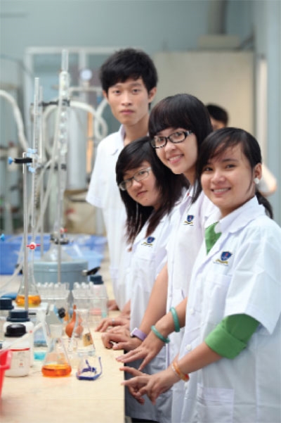 Trường ĐH Nguyễn Tất Thành được phép đào tạo 3 ngành mới Truong DH Nguyen Tat Thanh duoc phep dao tao 3 nganh moi