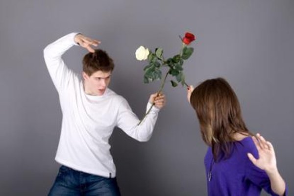 Nghe các ông nói thật, hết muốn lấy chồng... Nghe cac ong noi that, het muon lay chong...