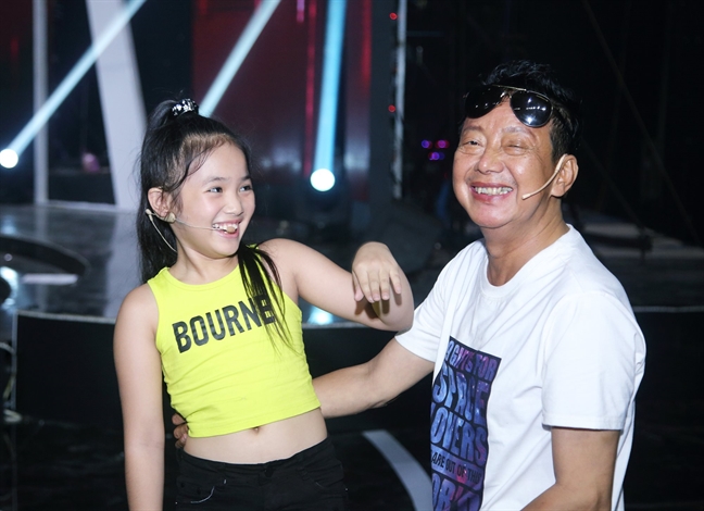 Con gái nghệ sĩ Khánh Nam: ‘Tôi thấy có lỗi khi không về thăm khi ba còn sống’ Con gai nghe si Khanh Nam: ‘Toi thay co loi khi khong ve tham khi ba con song’