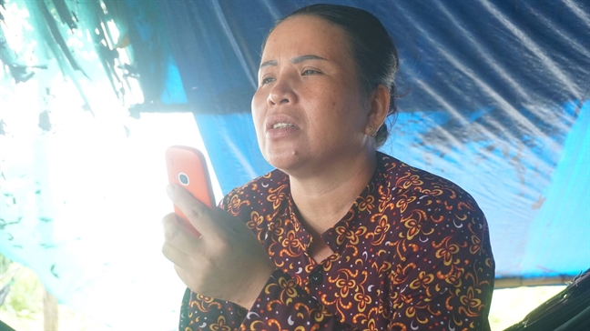 Nhân chứng ám ảnh với khung cảnh nạn nhân nằm la liệt trên ôtô sau tai nạn kinh hoàng Nhan chung am anh voi khung canh nan nhan nam la liet tren oto sau tai nan kinh hoang