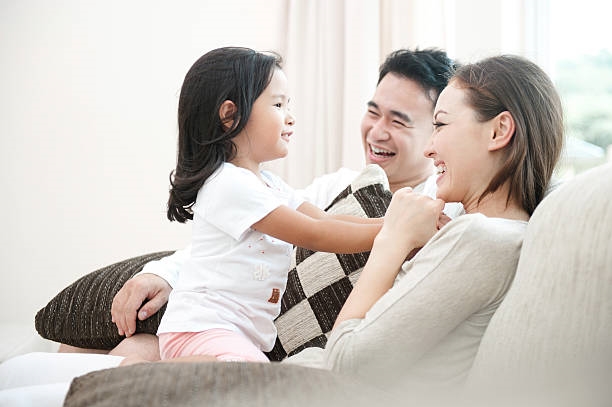 Khi kết hôn, đừng nghĩ quá nhiều về tình yêu Khi ket hon, dung nghi qua nhieu ve tinh yeu
