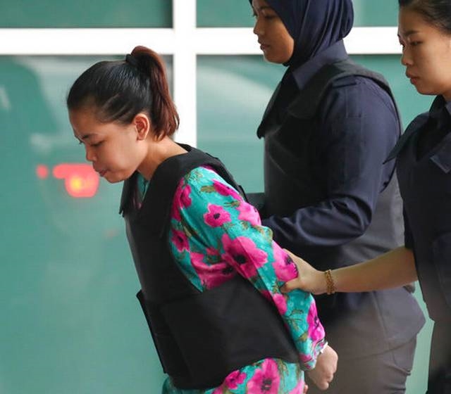 Vụ xử Đoàn Thị Hương: Phiên tòa bắt đầu ngay tại phòng thí nghiệm Vu xu Doan Thi Huong: Phien toa bat dau ngay tai phong thi nghiem