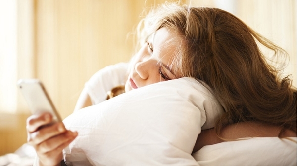Chỉ nên là những phút xao lòng Chi nen la nhung phut xao long
