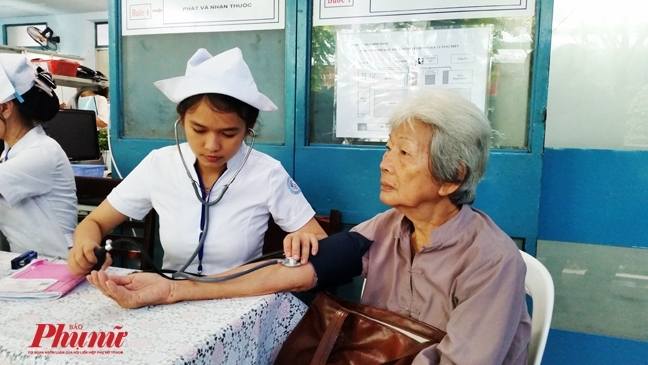 Bộ Y tế 'tố' Bảo hiểm xã hội Việt Nam gây khó dễ khi thanh toán Bo Y te 'to' Bao hiem xa hoi Viet Nam gay kho de khi thanh toan