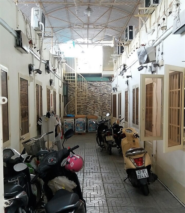 Vay 1,6 tỷ đồng, mất nhà... 12,2 tỷ đồng Vay 1,6 ty dong, mat nha... 12,2 ty dong