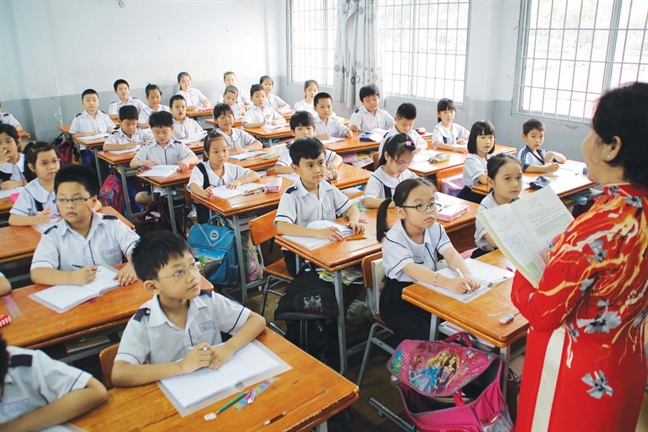 Trường càng 'nổi', học sinh càng ngộp Truong cang 'noi', hoc sinh cang ngop