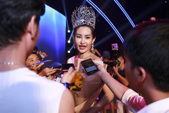 Hoa hậu Đại dương 2017 Ngân Anh: ‘Trước kia tôi có sửa mũi’ Hoa hau Dai duong 2017 Ngan Anh: ‘Truoc kia toi co sua mui’