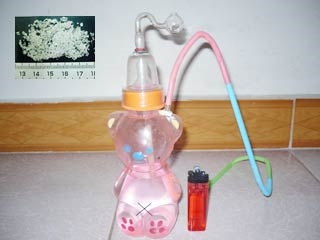 Cách phát hiện người nghiện ma túy đi ngoài đường Cach phat hien nguoi nghien ma tuy di ngoai duong