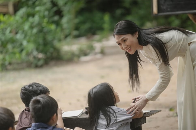 Mỹ Tâm chính thức nhận sai về hình ảnh văn bản đánh máy trong MV xưa My Tam chinh thuc nhan sai ve hinh anh van ban danh may trong MV xua