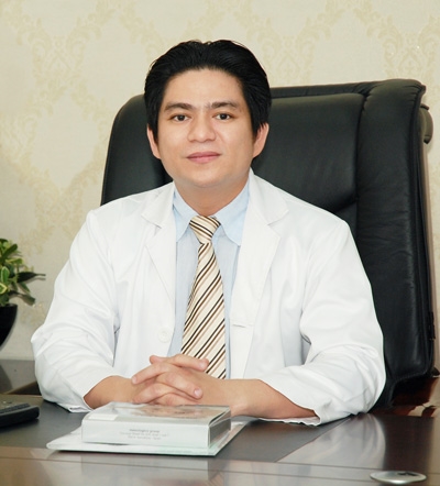 BS thẩm mỹ nói về Hoa hậu Đại dương Ngân Anh: ‘Độn mũi, lấy ra lại gọi là vẻ đẹp tự nhiên thật phi lý!’ BS tham my noi ve Hoa hau Dai duong Ngan Anh: ‘Don mui, lay ra lai goi la ve dep tu nhien that phi ly!’