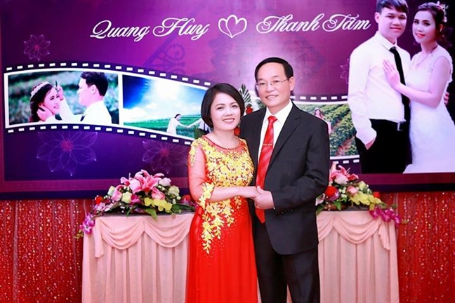 Lấy chồng 'lãi' luôn cả bố mẹ chồng: Cô con dâu khoe ảnh bố chồng giặt cả núi quần áo gây sốt Lay chong 'lai' luon ca bo me chong: Co con dau khoe anh bo chong giat ca nui quan ao gay sot