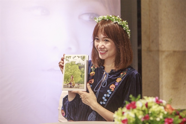 Hari Won: 'Sống chung nhà nhưng Trấn Thành không biết tôi đang làm gì' Hari Won: 'Song chung nha nhung Tran Thanh khong biet toi dang lam gi'
