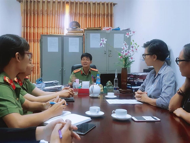 Ngô Thanh Vân quyết xử lý thật nặng người livestream trái phép phim 'Cô Ba Sài Gòn' Ngo Thanh Van quyet xu ly that nang nguoi livestream trai phep phim 'Co Ba Sai Gon'