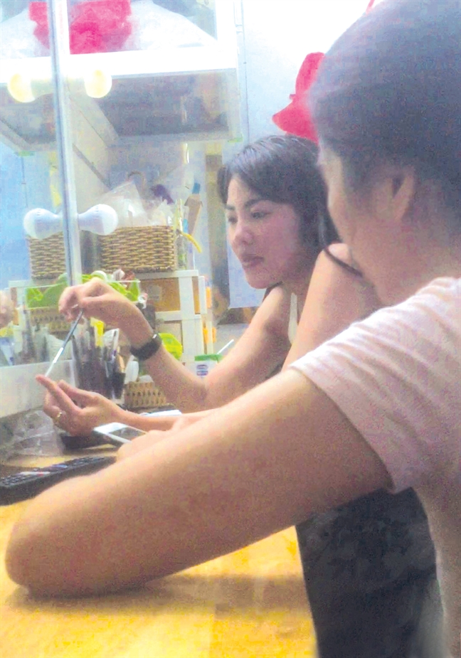 Đột nhập 'thẩm mỹ viện chồm hổm: Học vài ngày là hành nghề Dot nhap 'tham my vien chom hom: Hoc vai ngay la hanh nghe