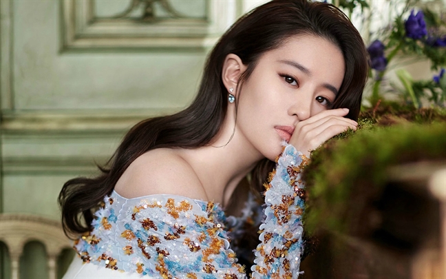 Vì sao Lưu Diệc Phi vượt qua được 1.000 gương mặt khác để làm 'công chúa Disney'? Vi sao Luu Diec Phi vuot qua duoc 1.000 guong mat khac de lam 'cong chua Disney'?