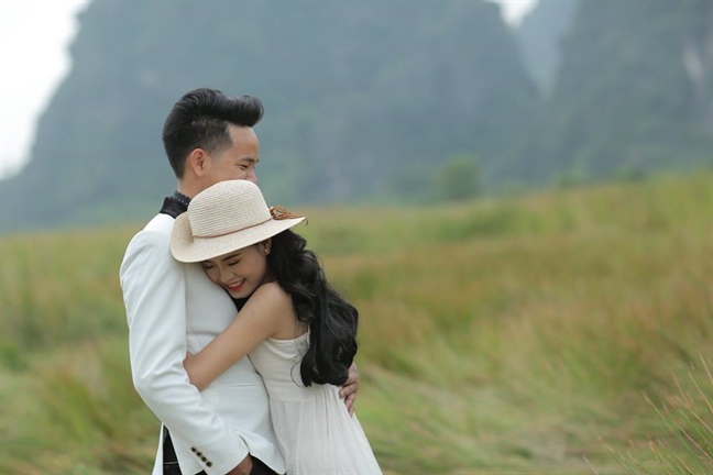Cô gái nhà giàu, xinh đẹp 'cành vàng lá ngọc' đã chọn chồng nghèo Co gai nha giau, xinh dep 'canh vang la ngoc' da chon chong ngheo