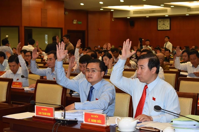 Từ 2018, cán bộ nữ không chuyên trách sẽ được hưởng chế độ thai sản Tu 2018, can bo nu khong chuyen trach sẽ duoc huong che do thai san