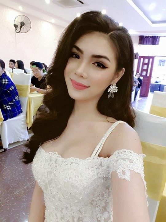Mẹ sanh con trai, nhưng con lại thành gái xinh, được yêu, được hạnh phúc Me sanh con trai, nhung con lai thanh gai xinh, duoc yeu, duoc hanh phuc
