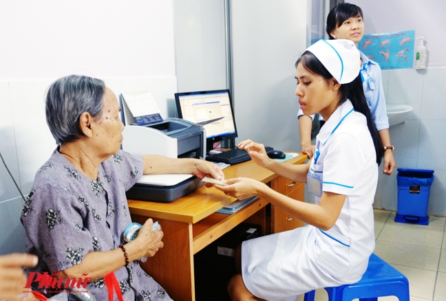 Bảo hiểm xã hội Việt Nam 'nghỉ chơi' y tế tư nhân? Bao hiem xa hoi Viet Nam 'nghi choi' y te tu nhan?