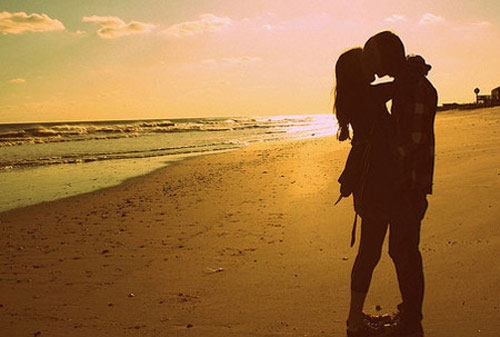 Vui sướng gì mà làm vợ của chồng người… Vui suong gi ma lam vo cua chong nguoi…