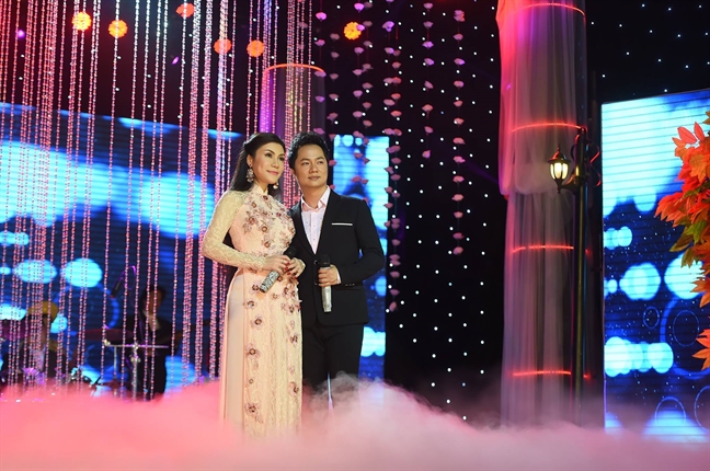 Uyên Trang: ‘Anh Ngọc Sơn hiểu lầm, giận tôi khi cùng tham gia một gameshow’ Uyen Trang: ‘Anh Ngoc Son hieu lam, gian toi khi cung tham gia mot gameshow’