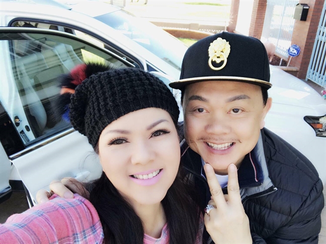 Nghệ sĩ Chí Tài: ‘Chuyện vợ chồng tôi hệt như Ngưu Lang - Chức Nữ' Nghe si Chi Tai: ‘Chuyen vo chong toi het nhu Nguu Lang - Chuc Nu'
