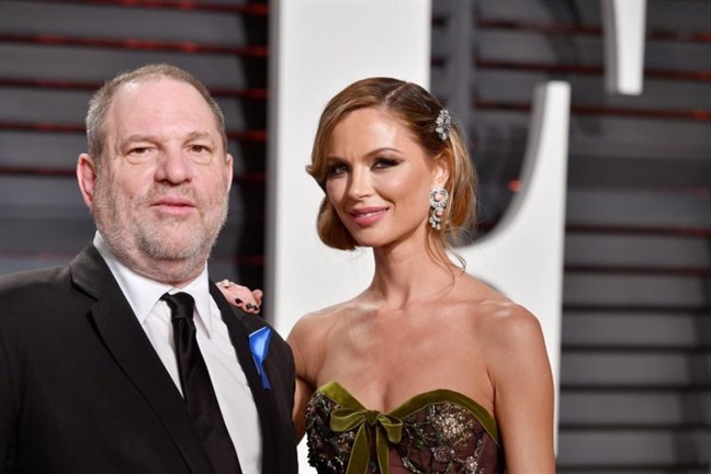 Vụ bê bối tình dục giữa Harvey Weinstein và sao nữ Hollywood được làm thành phim tài liệu Vu be boi tinh duc giua Harvey Weinstein va sao nu Hollywood duoc lam thanh phim tai lieu