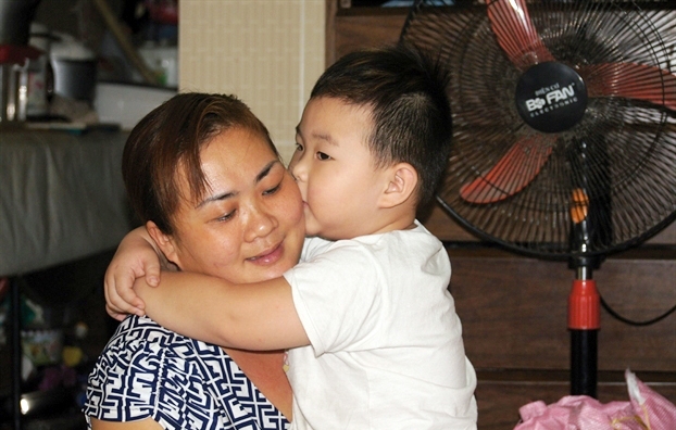Hôm nay, xét xử vụ vợ chồng thư ký tòa vòi tiền 'chạy' án Hom nay, xet xu vu vo chong thu ky toa voi tien 'chay' an