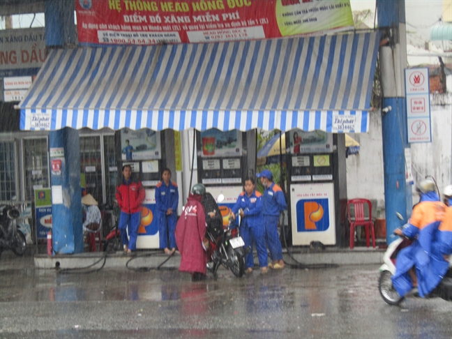 Taxi Cần Thơ, Hậu Giang 'trúng đậm' vì bão Tembin Taxi Can Tho, Hau Giang 'trung dam' vi bao Tembin