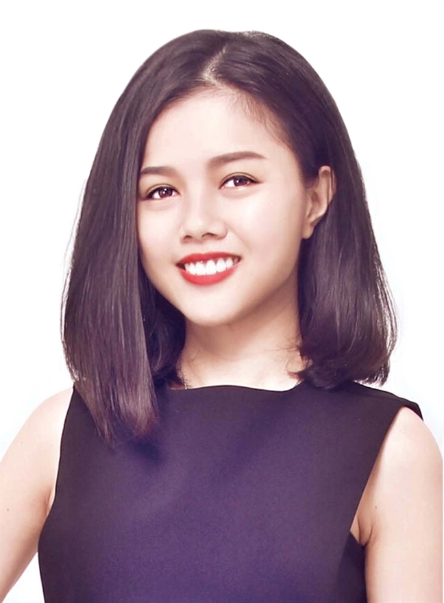 Khi người ta trẻ: Hoàng Vân Anh - Nội lực của cô đào nhỏ bé Khi nguòi ta tre: Hoang Van Anh - Noi luc cua co dao nho be