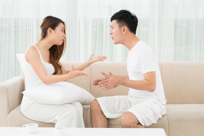 Chán chồng rồi, thôi ráng sống như trả nợ kiếp trước Chan chong roi, thoi rang song nhu tra no kiep truoc