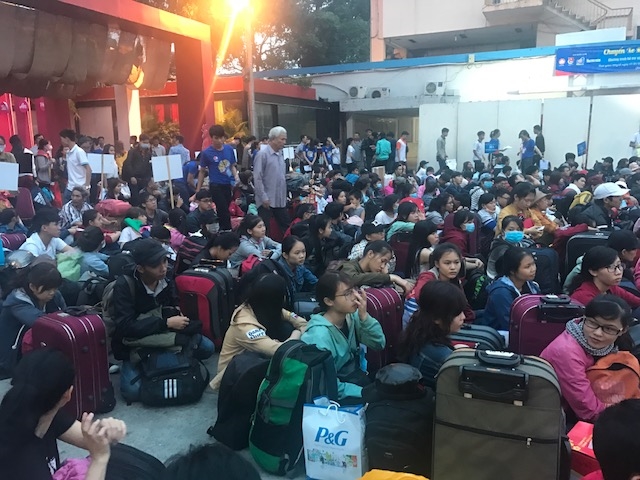 5.000 việc làm, 3.000 vé xe Tết đang đợi sinh viên 5.000 viec lam, 3.000 ve xe Tet dang doi sinh vien