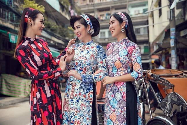 Sắm áo dài đón Tết Sam ao dai don Tet