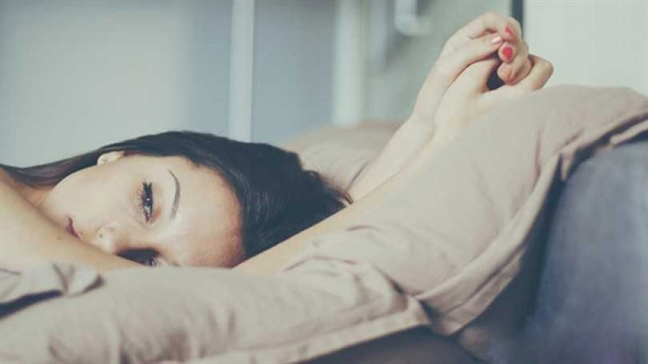 Đàn bà, đau quá thì sẽ buông Dan ba, dau qua thi se buong