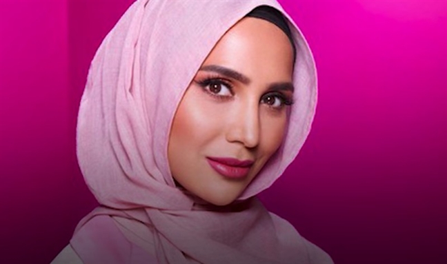 Quàng khăn hijab, nữ blogger xuất hiện trong quảng cáo sản phẩm chăm sóc tóc Quang khan hijab, nu blogger xuat hien trong quang cao san pham cham soc toc