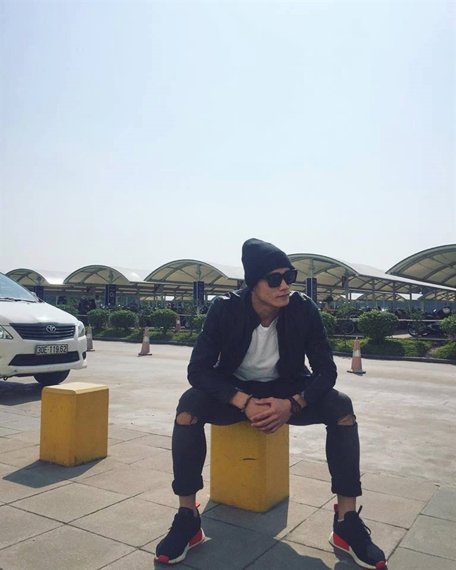 Soi trang phục đời thường chuẩn 'soái ca' của các cầu thủ U23 Việt Nam Soi trang phuc doi thuong chuan 'soai ca' cua cac cau thu U23 Viet Nam