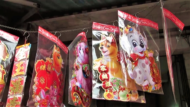 Cận cảnh những linh vật chó trang trí 'hút hàng' tết Mậu Tuất 2018 Can canh nhung linh vat cho trang tri 'hut hang' tet Mau Tuat 2018