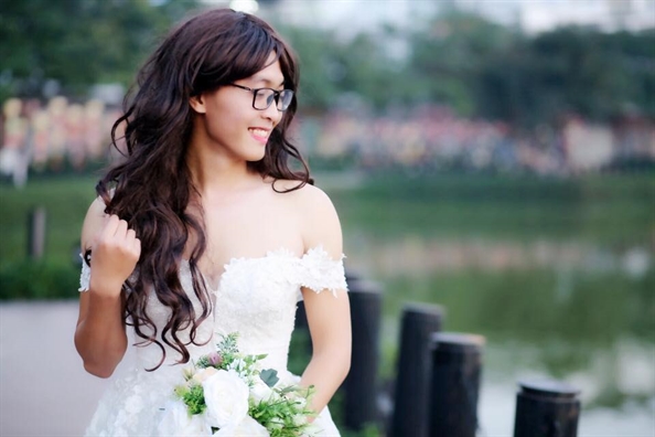Bộ ảnh cưới cô dâu, chú rể đổi vai 'lầy' đến mức khó tin khiến cư dân mạng dậy sóng Bo anh cuoi co dau, chu re doi vai 'lay' den muc kho tin khien cu dan mang day song