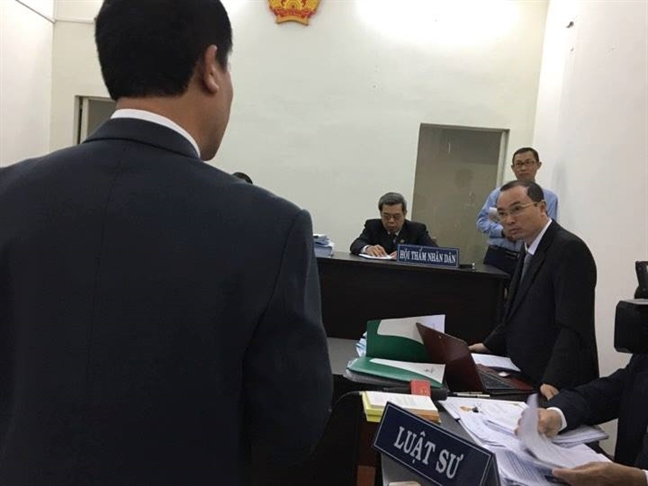 Vinasun đòi Grab bồi thường thiệt hại hơn 40 tỷ đồng Vinasun doi Grab boi thuong thiet hai hon 40 ty dong