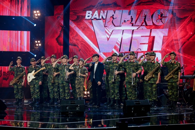 Học trò nhạc sĩ Phương Uyên đăng quang Ban nhạc Việt 2017 Hoc tro nhac si Phuong Uyen dang quang Ban nhac Viet 2017