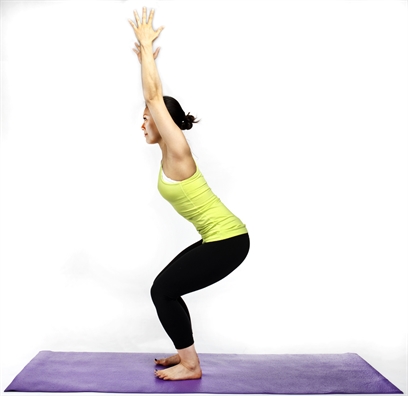 Mẹo ăn tết ngon dáng vẫn thon từ huấn luyện viên yoga xinh đẹp Meo an tet ngon dang van thon tu huan luyen vien yoga xinh dep