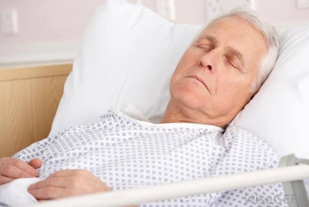 Ngày cúng rước ông bà, ba lại nhắc mong muốn cháu ngoại mang họ mẹ Ngay cung ruoc ong ba, ba lai nhac mong muon chau ngoai mang ho me